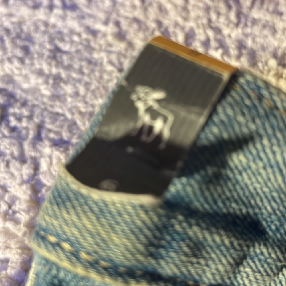 Abercrombie & Fitch Women’s Annie Denim Shorts Size 28 High Rise Cut Off - Picture 3 of 5